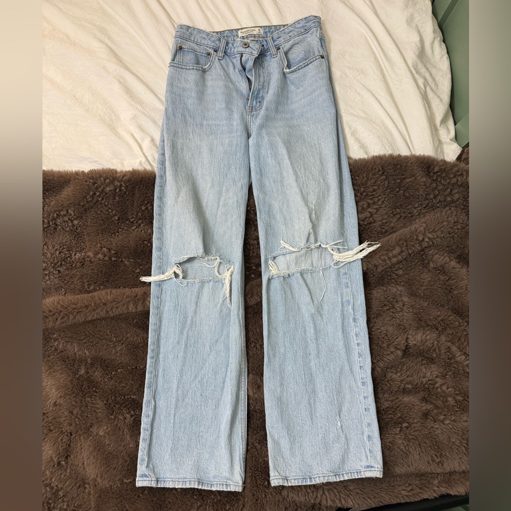 Abercrombie & Fitch 90’s Relaxed High Rise Jean